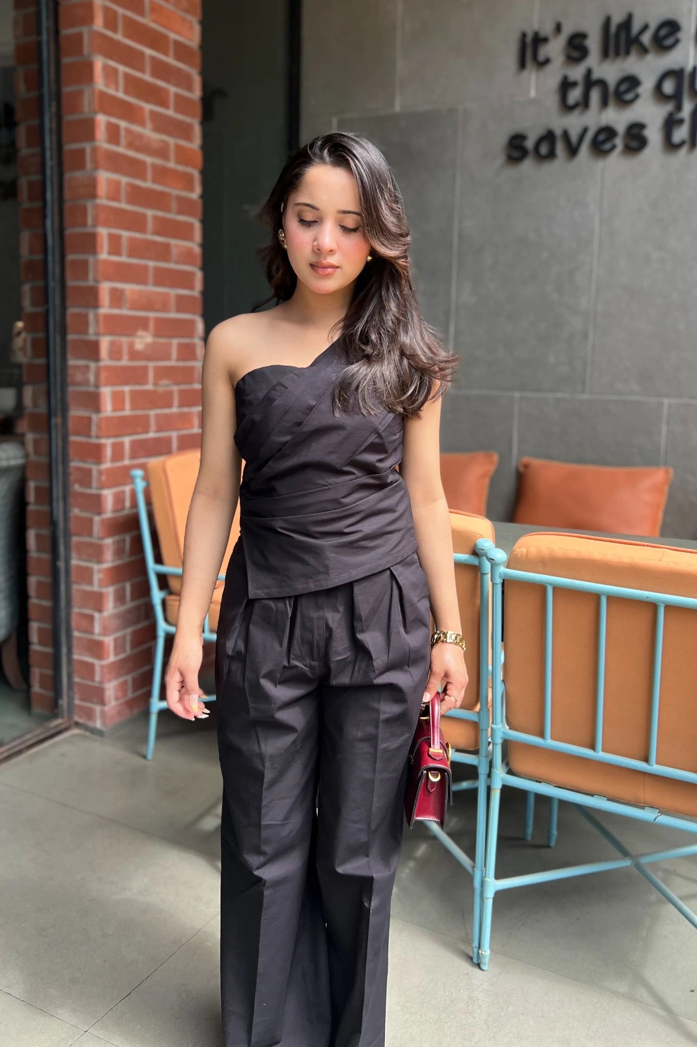 ONE SHOULDER DRAPED TOP
